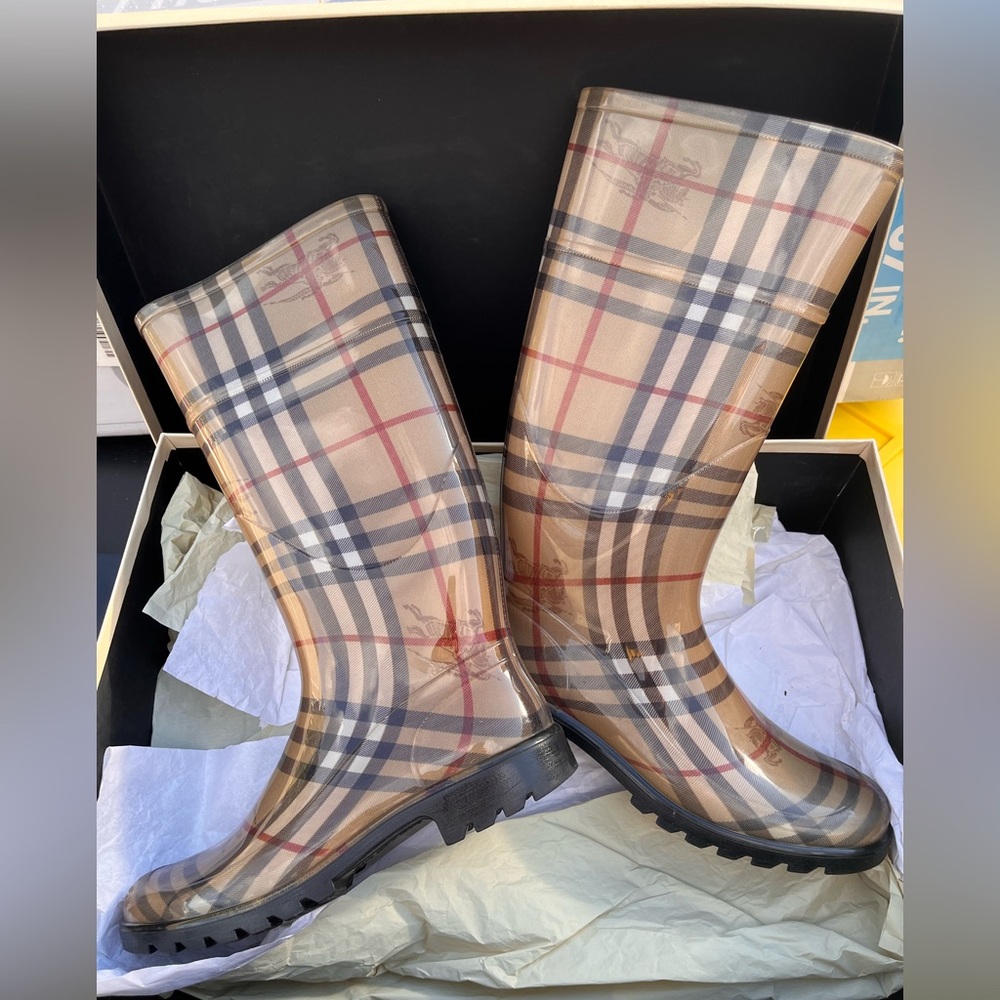 Burberry Checkered Waterproof Boots